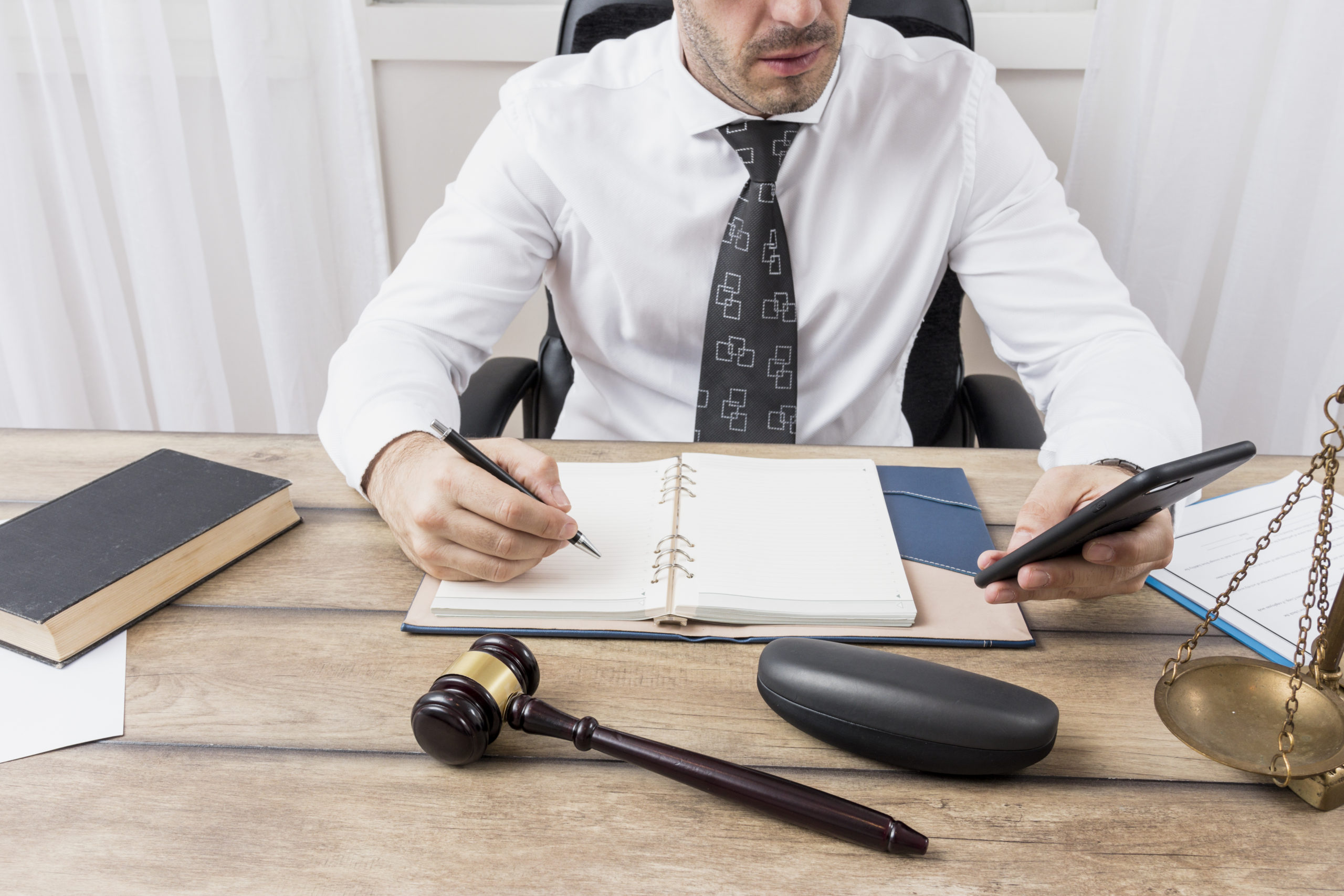 Aarón Consultores - Asesoría jurídica<br />
